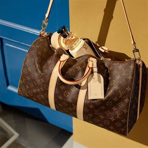 bauchtasche louis vuitton fake|false louis vuitton stitches.